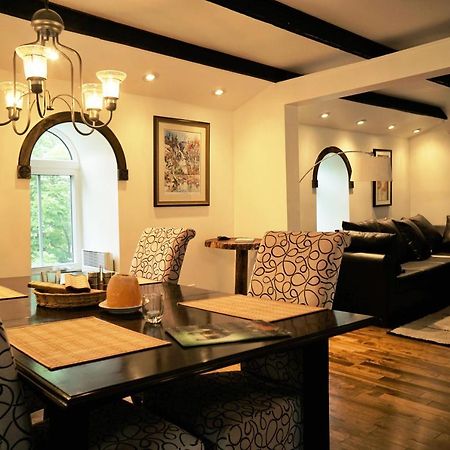 ساتون Auberge A La Fontaine المظهر الخارجي الصورة
